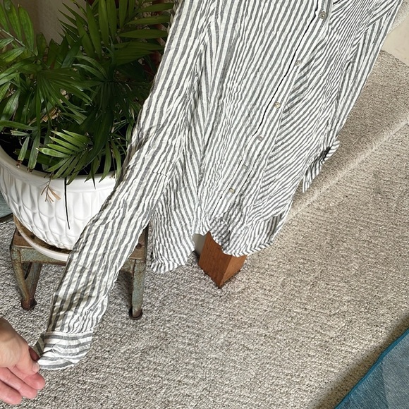 Jane + Delancey Coastal Gray Blue and White Striped Button Down Shirt - Picture 9 of 14